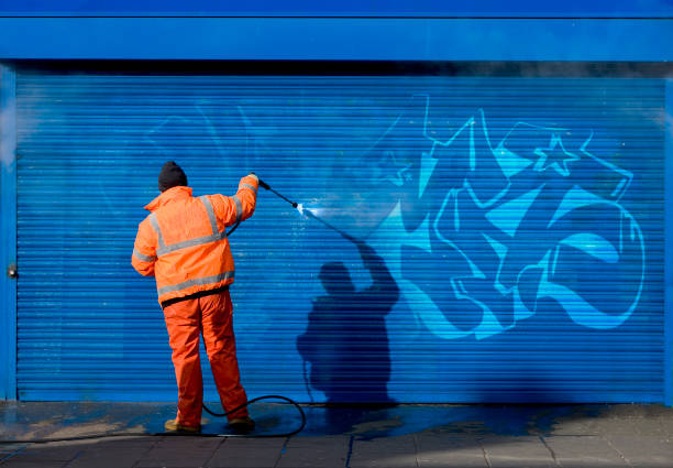 Best Commercial Pressure Washing  in Worthington, OH