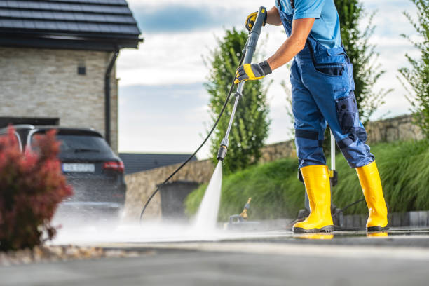 Best Sidewalk Pressure Washing  in Worthington, OH